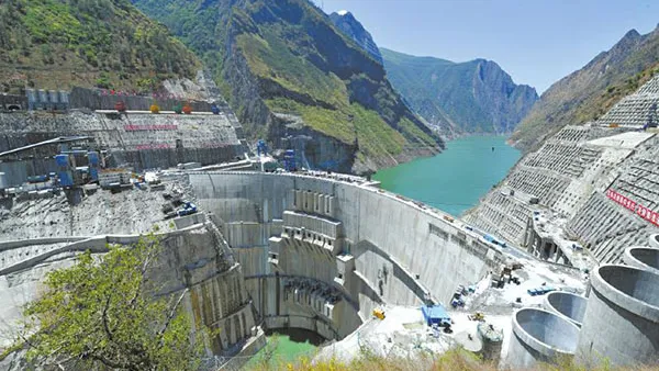 Гидроэлектростанция первого уровня Цзиньпин
